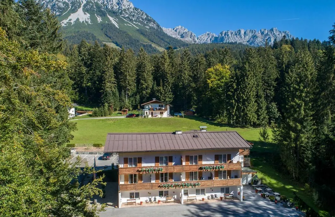 Pension und Appartements Hartkaiser-1
